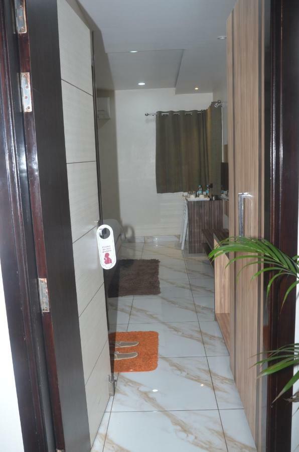 Hotel Tamilnadu Kashi Varanasi Esterno foto
