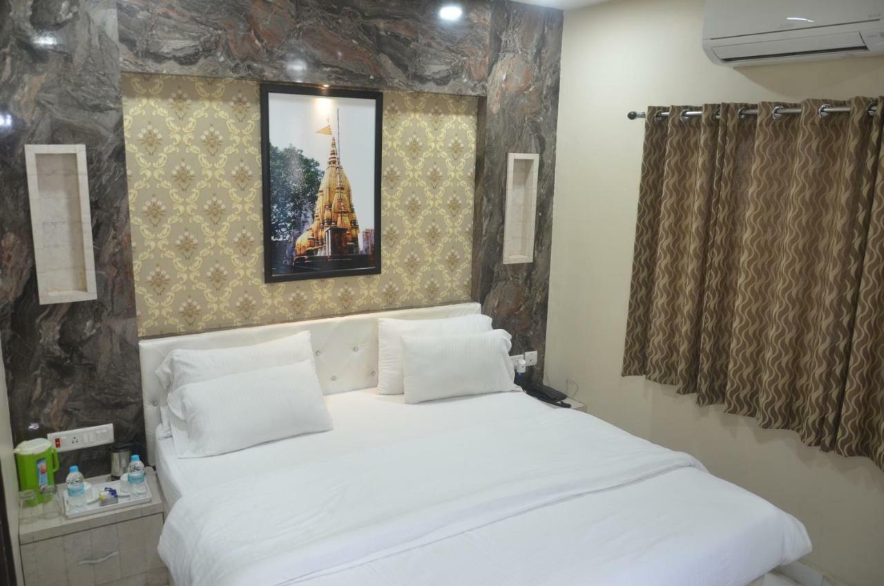 Hotel Tamilnadu Kashi Varanasi Esterno foto