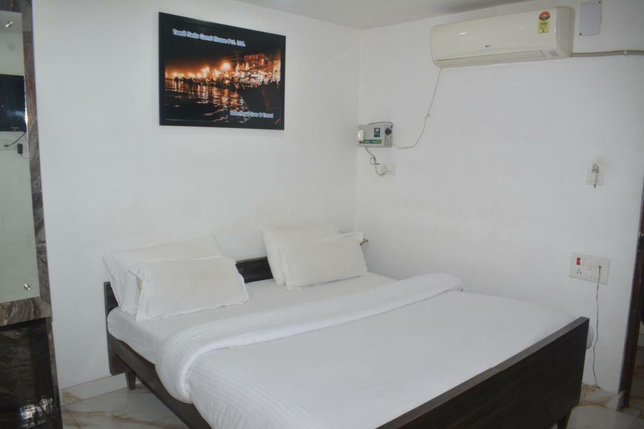 Hotel Tamilnadu Kashi Varanasi Esterno foto